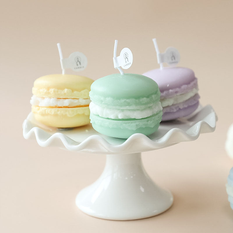 Macaroon Scented Candle - CozyWhims 