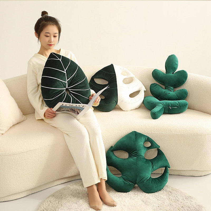 Green Leaf Plush Pillows - CozyWhims 